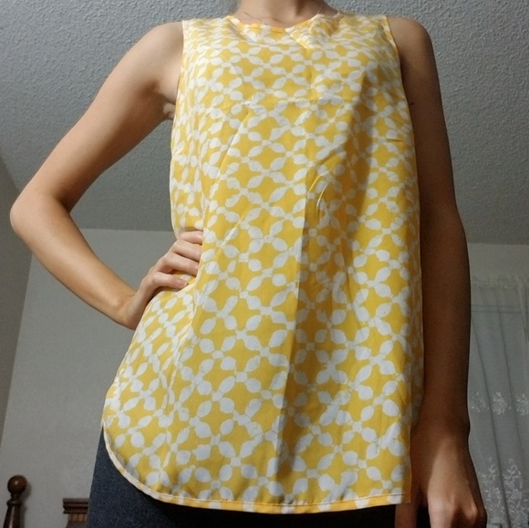 MICHAEL Michael Kors Tops - NWOT Michael Kors sleeveless blouse
